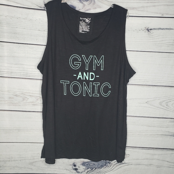 Terra & Sky Tops - Plus size black graphic workout tank top